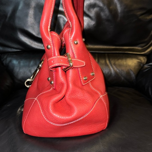 🔥🔥🔥Dooney & Bourke Red Leather Shoulder Bag - Picture 2 of 16